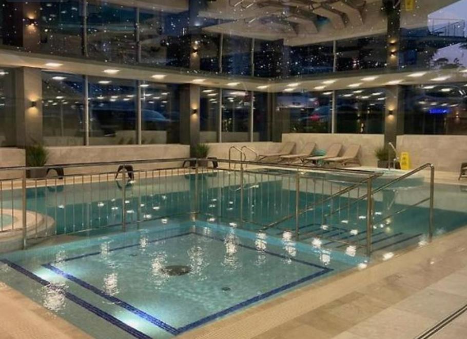 Klifowarewal Z Widokiem Na Morze Apartment Екстериор снимка